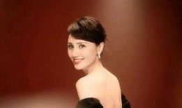 凤九是哪个明星娱乐圈吃瓜,揭秘娱乐圈明星背后的神秘面纱